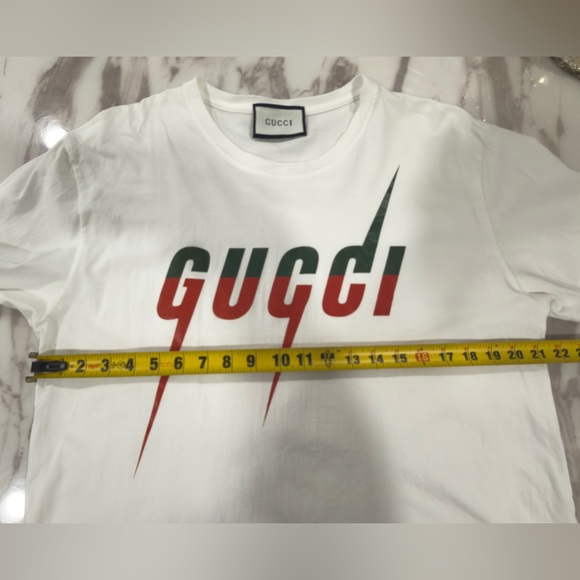 Gucci White Tee with Red and Green Logo - Picture 3 of 4